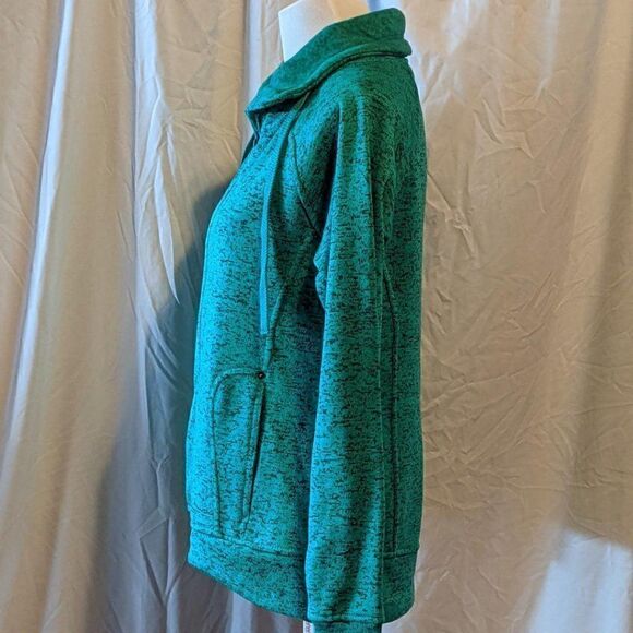 🆕NWT VICTORY OUTFITTERS GREEN & BLACK ZIP FRONT FLEECE - LARGE - Picture 4 of 7